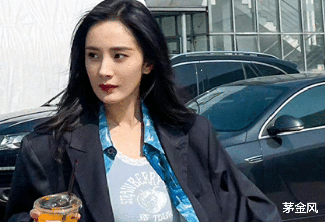 杨幂|难怪杨幂不公开小糯米的大名，意外曝光后，网友：偶像剧演多了