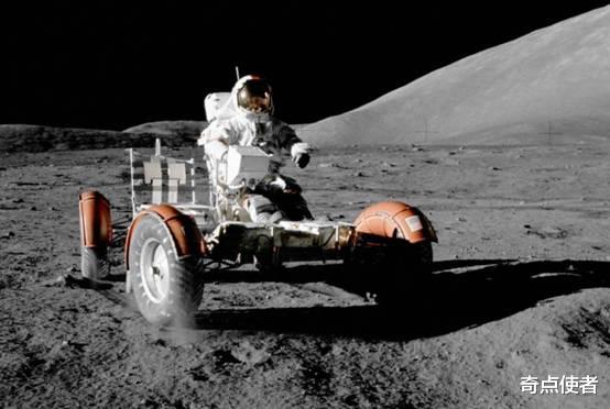 重返月球!NASA明年2月将发射登月航天器,火箭高达98米