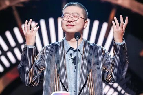 李诞|凭一张巧嘴赚数亿元，娶翘臀美女为妻，结婚仅3年多，今官宣离婚