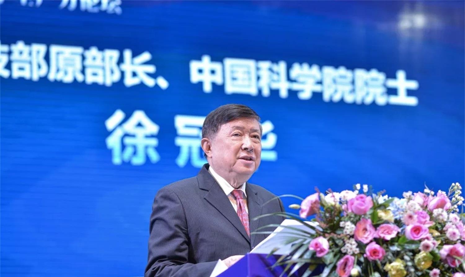 情微说 华为宣布决定，工信部明确表态，外媒：任正非把事情做绝了
