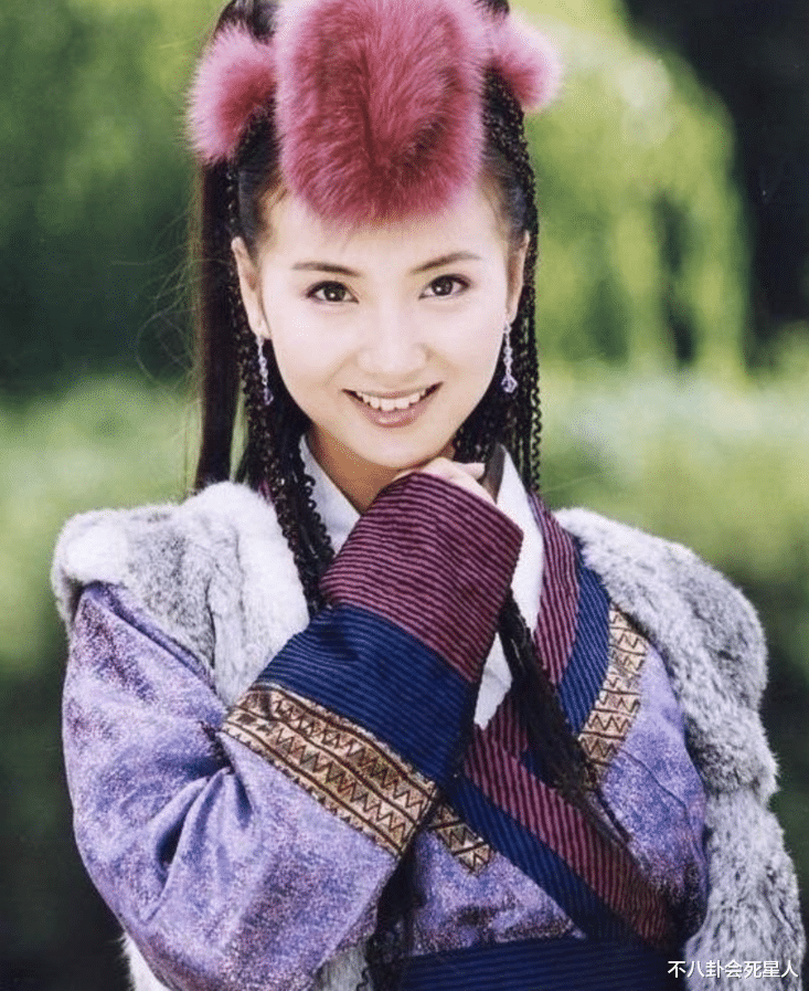 阿紫|4版阿紫不比不知道，有人绝美，有人演出精髓，有人被嘲像挖煤的