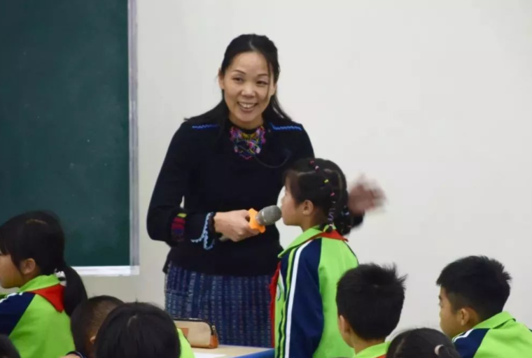 教师|“铁饭碗”再升级，国家已明确涨工资，求职将迎来新热潮