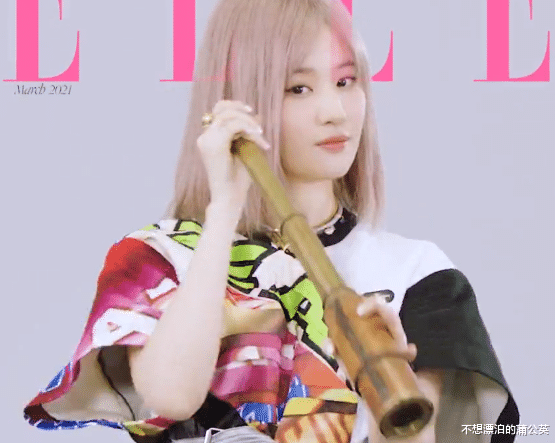 刘亦菲|33岁刘亦菲曝近照，小圆脸+奶油肌少女感十足，新发型嫩过00后