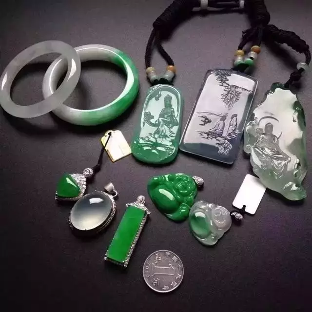 翡翠|翡翠收藏的四个阶段，你是哪个阶段？