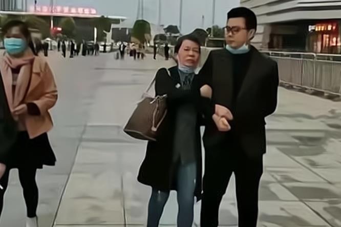 许敏|大快人心！曝许敏到黑粉户籍地起诉，不少杜新枝粉丝是要彻底慌了