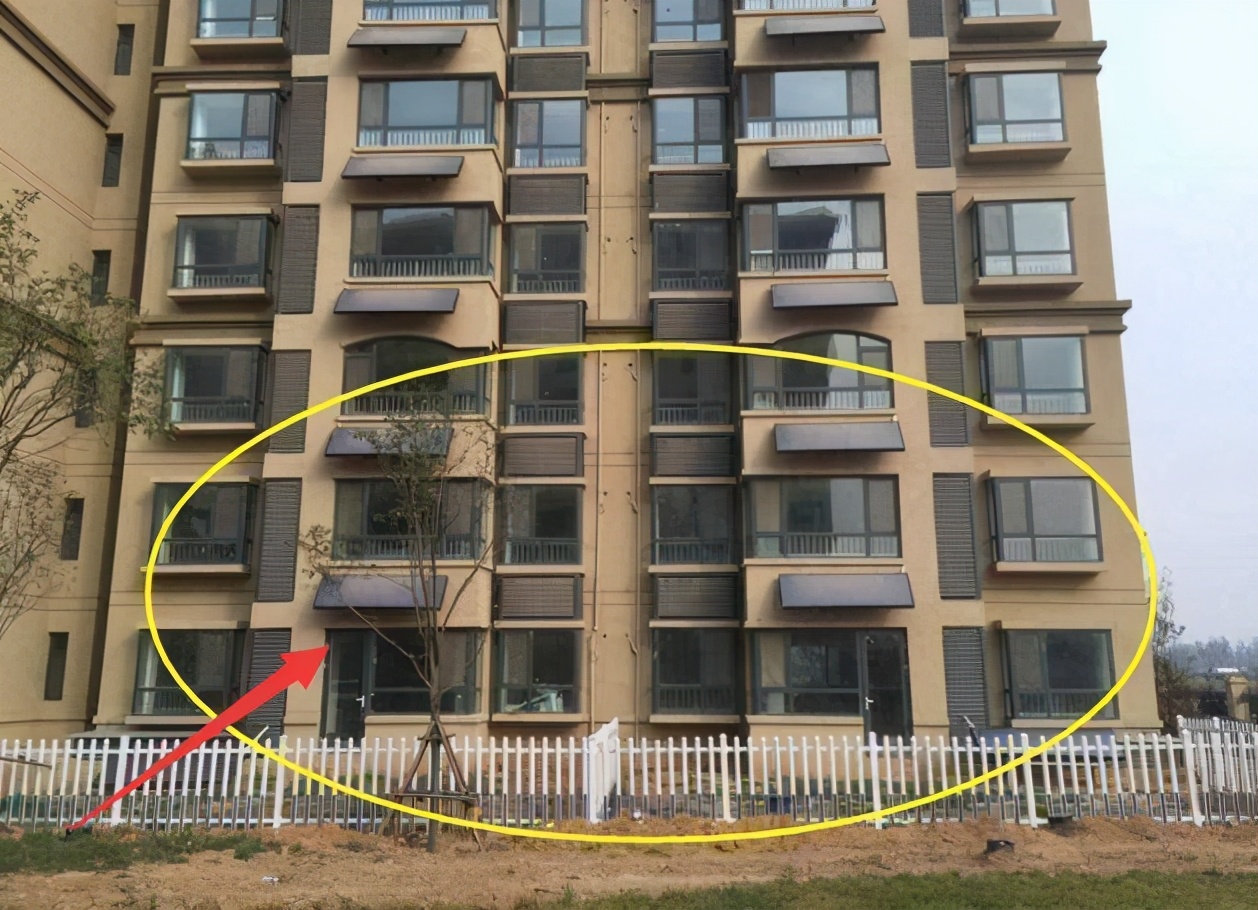 老婆买房坚持选一楼,装修改造成小复式,物业队长都说碰上内行人了!