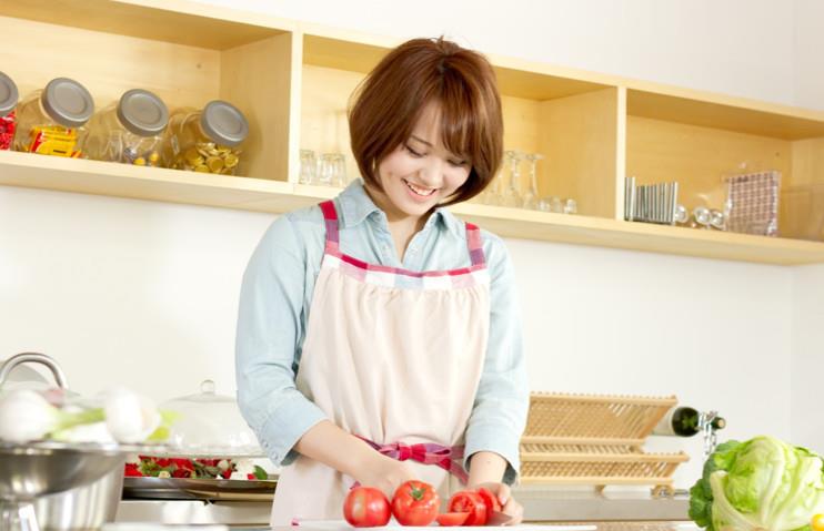 蔡宏志聊时尚|日本主妇：精致的三餐，才是生活的“体面”