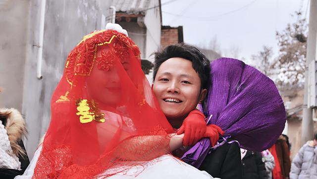 图图妈妈小课堂 有种“套路”叫凤凰男“吃绝户”，多数城市独生女中招还觉得幸福