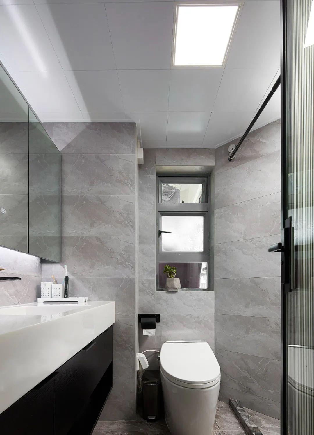 98m2满满都是小浪漫:一边做饭一边看海,理想的生活呀!