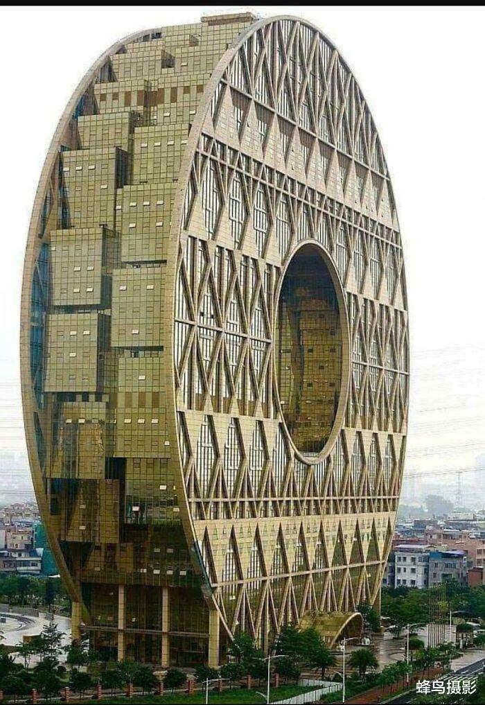  44个世界上最巨大的物体，每一个都是人类和大自然的杰作