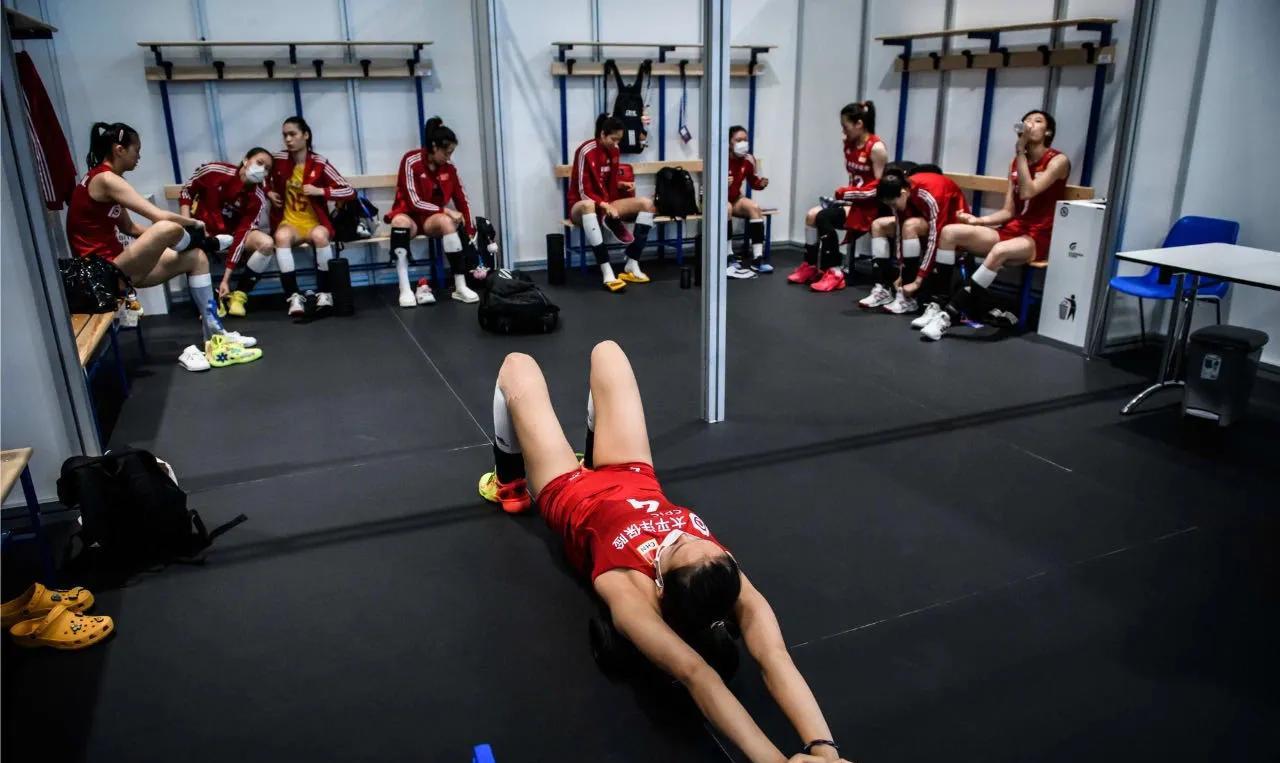 朱婷|中國女排6戰(zhàn)3勝3負，排名第8！李盈瑩、朱婷到后還有機會爭冠嗎？