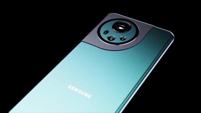 高通骁龙|三星S22 Ultra大曝光，后置摄像头造型奇特，或依旧搭载骁龙888