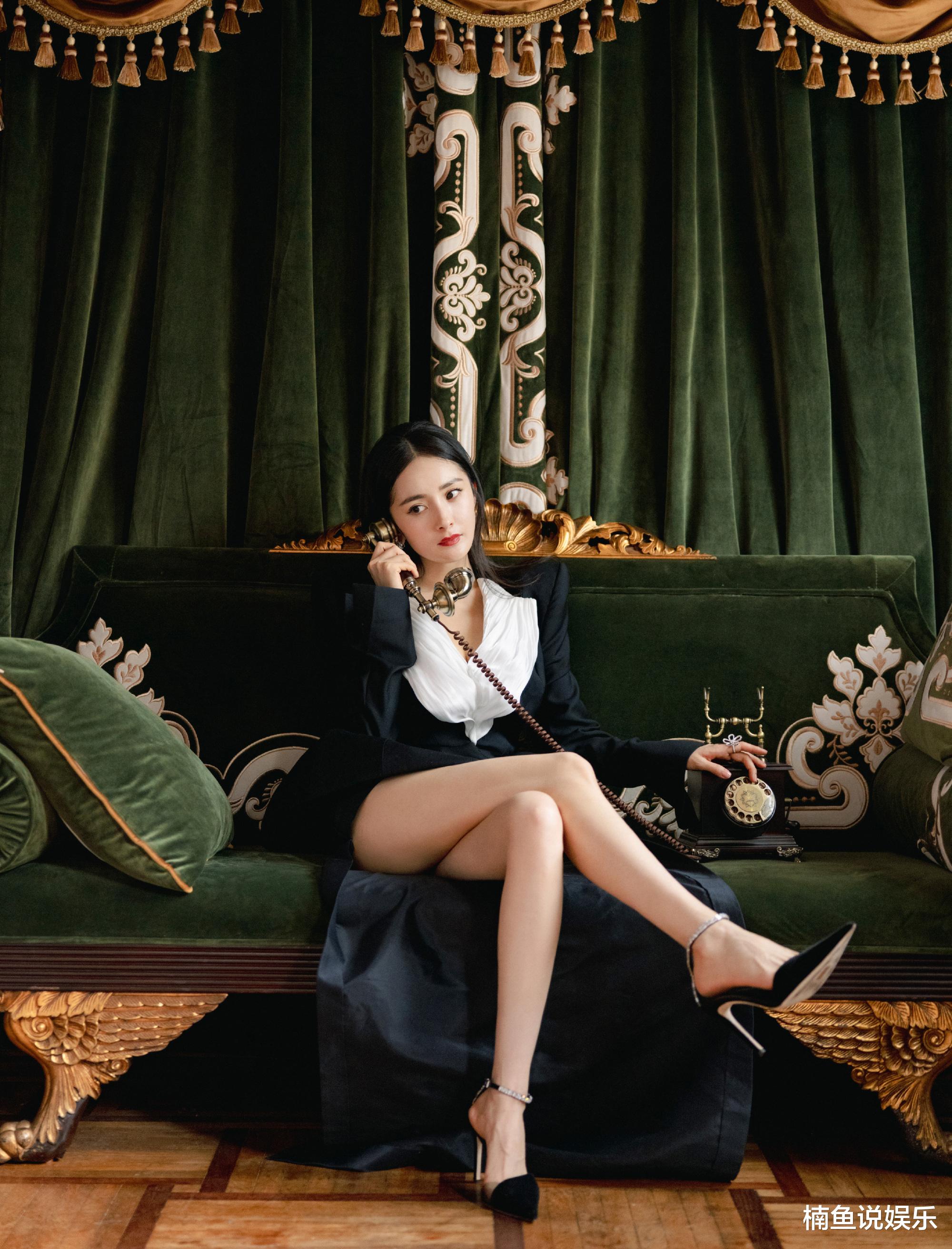 杨幂|杨幂不愧是一线女星！西装造型大秀美腿，34岁气场女王太美了