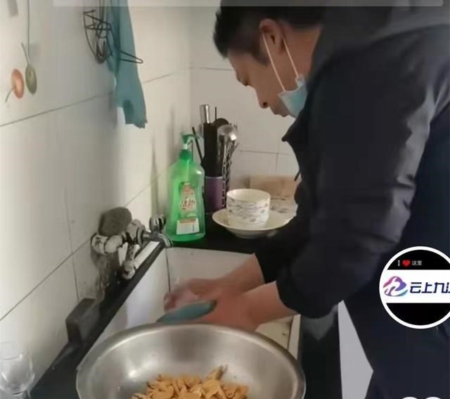 九江|田静受到威胁与网暴！网友建议早去九江，姚爸做的肥肠天天被人蹭