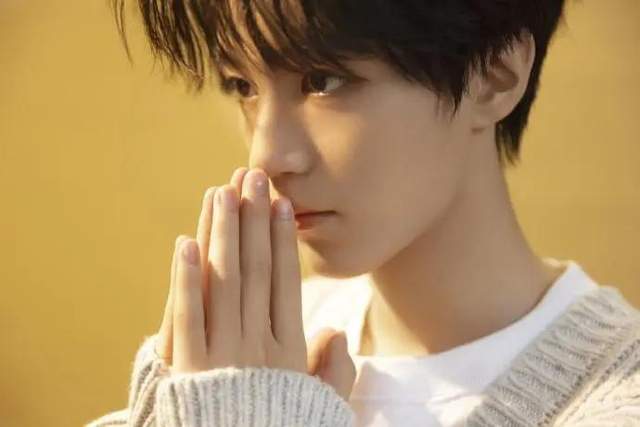 赵丽颖|娱乐圈罕见现象，杨幂赵丽颖等28位明星同时辟谣，发生了啥？