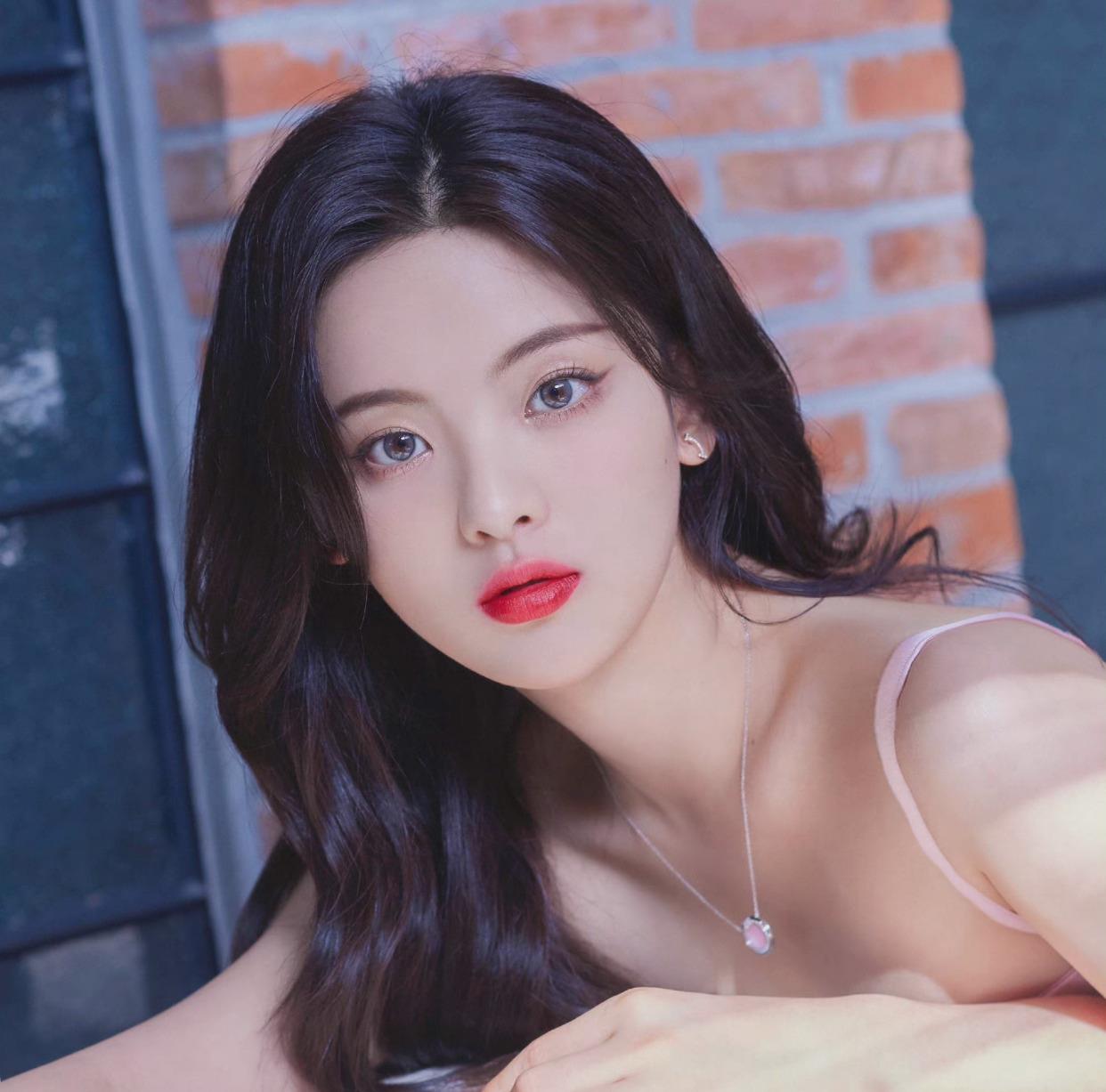 mv|八卦：杨超越，杨幂，易烊千玺，陈伟霆，谷爱凌，虞书欣，王一博