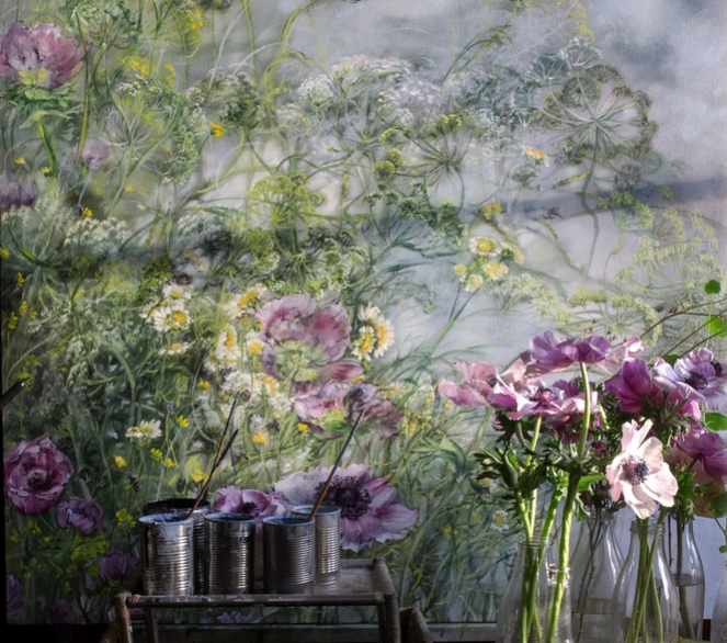 收藏家 她买下一座废弃城堡，花10年用画笔打造3000㎡绝美画室！