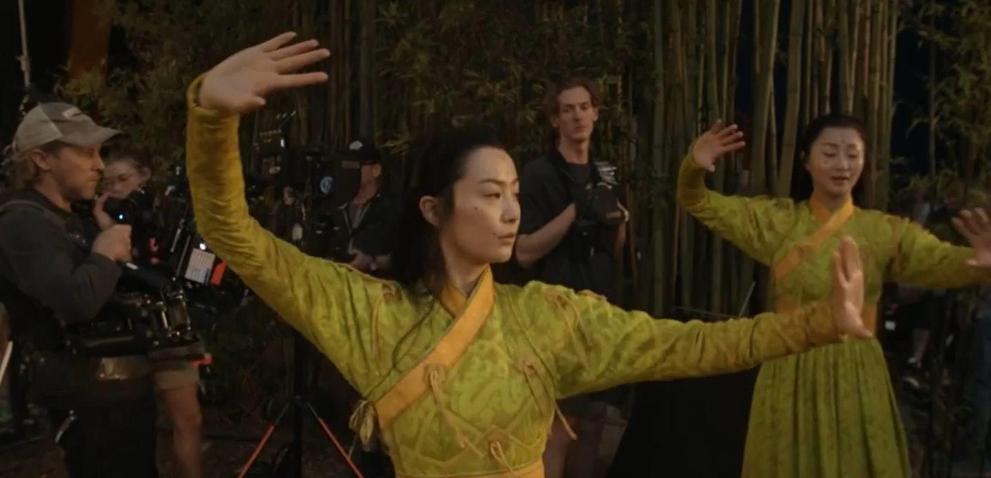 彬仔说经典|《尚气》陈法拉与太极冠军习武替身外貌有几分似样？