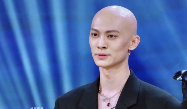 梁森|《青你3》梁森火了，当她换上锡纸烫：网友：想做哥哥心上人