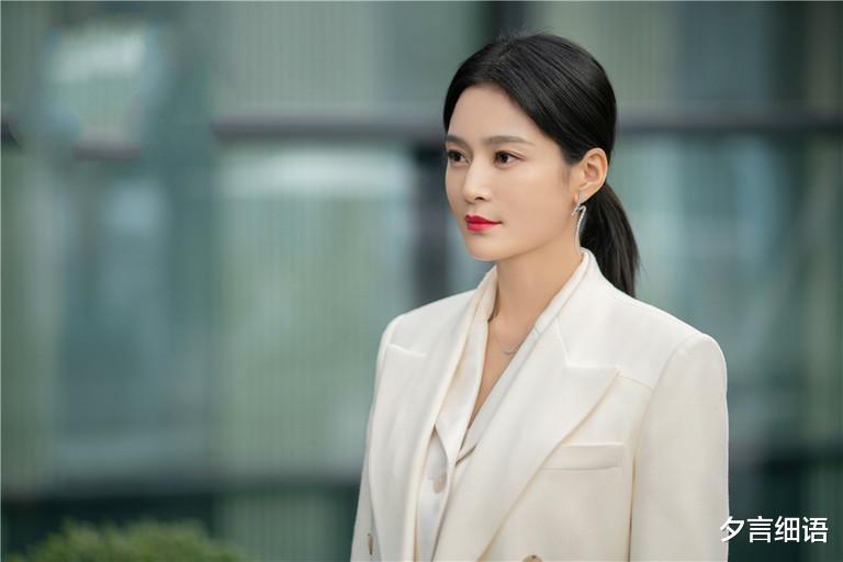 尤雅|《我是真的爱你》：有种女人，自带快乐体质，因为她拥有五个特质