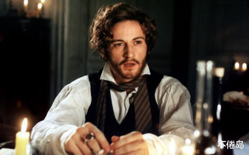 不倦岛|女作家乔治·桑的情史:把女人放在男人的位置上,她比男人更风流(上)