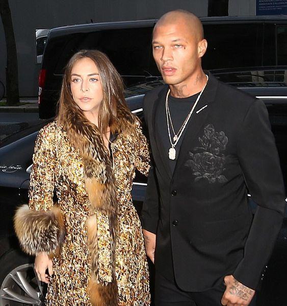 囚犯|37岁“最帅囚犯”久违现身，当上了电影男主角，比57岁女主显沧桑