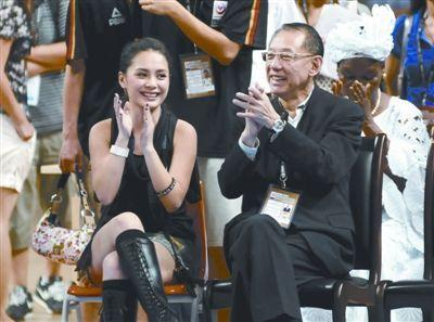 阿娇|天后阿娇的“混乱情史”