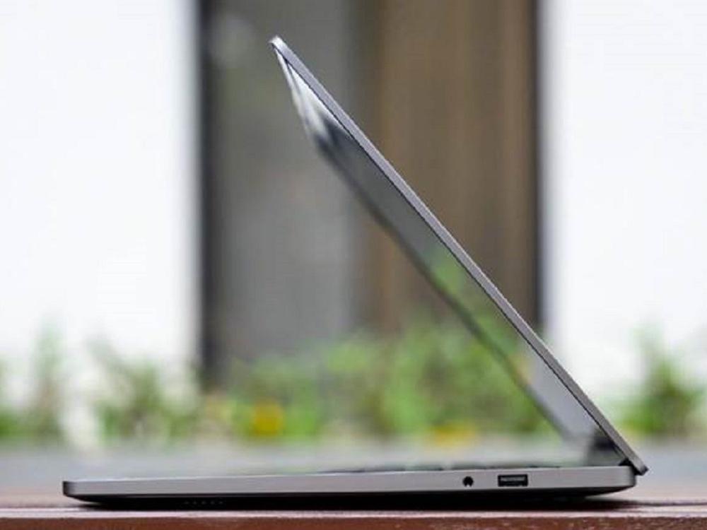 荣耀|设计专业学生的首选电脑，RedmiBook Pro 15