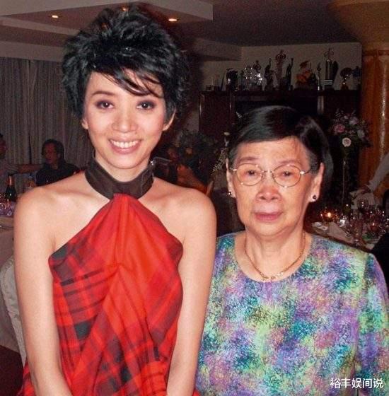 梅启明|梅启明又出来作妖？状告电影《梅艳芳》侵权，曾公开包养小三