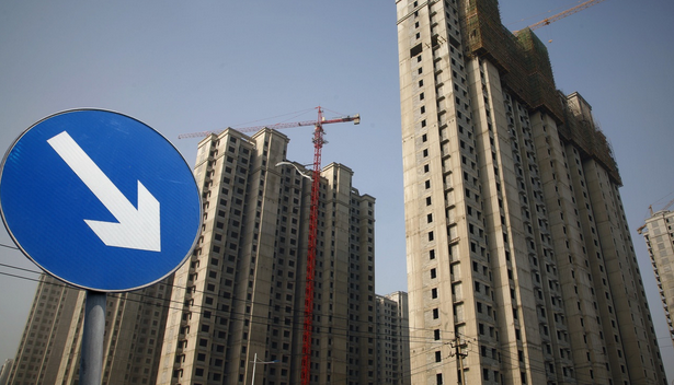 房价|买房2个月降价8万，业主抗议！房价最多能下跌多少？