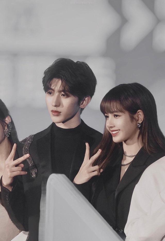 lisa|BLACKPINK成员LISA确诊感染新冠，曾和蔡徐坤一起担任导师