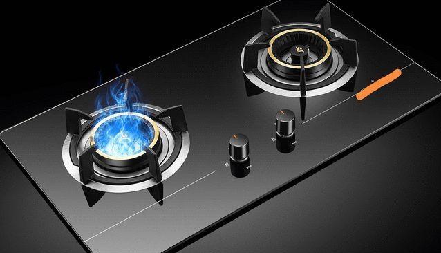 燃气灶的左边不能炒菜，是真的吗？为什么？怎选择燃气灶？