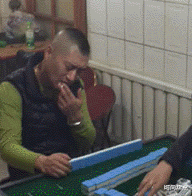时尚炫点 “我发誓再也不网恋了，这照片跟本人对比，算不算诈骗？”