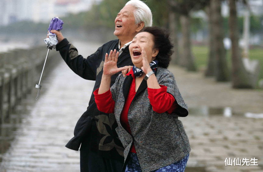 仙仙先生|“我不做了”63岁公公向保姆表白却遭拒绝,儿媳两方打听才知原因