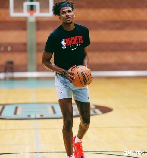 约翰·沃尔 火箭队交易沃尔,谁是受益者?艾克萨姆非赢家,25岁前锋喜从天降