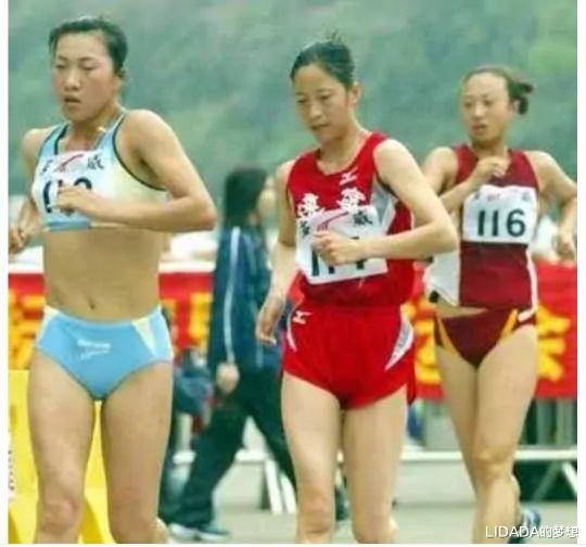 LIDADA的梦想|她是史上最孤独的冠军，夺冠后没有国旗，默默流泪独自绕场庆祝，心酸又感动