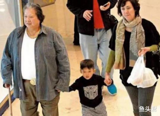 洪金宝|洪金宝37岁的女儿至今未婚，看到她的照片后，网友：这谁敢娶？