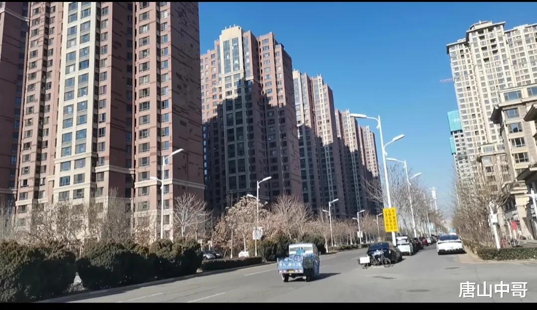 佛山|唐山凤凰新城楼盘的采光如何？一起去看看！好多楼盘都被挡住了