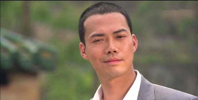 站在风雨中|《潜行狙击》上映十年，四大主演均离开TVB，谢天华、欧阳靖重聚