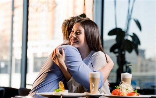 明月的小清风 男孩追求女孩却不愿帮女孩清购物车，女孩果断分手，男孩该喜该忧