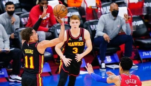 乔尔·恩比德|强势1-0爆冷！恩比德库里砍60+13+7，霍华德0+4，篮网强敌是特雷杨