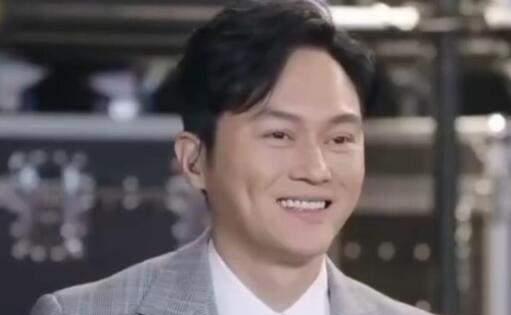 陈小春|张智霖陈小春极力推荐郭富城，他们下季来《哥哥》，理由笑翻全场