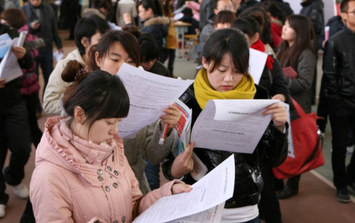 大学|计算机专业毕业后，人均月薪过万是真的吗，或许真相没那么简单