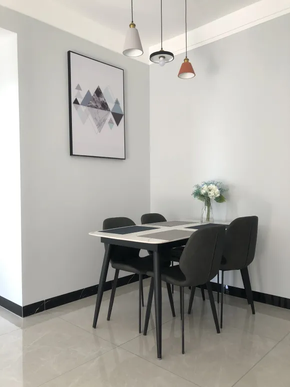 穷装结束,就差家电和绿植了,总算弄完了,不含电器花12.9万