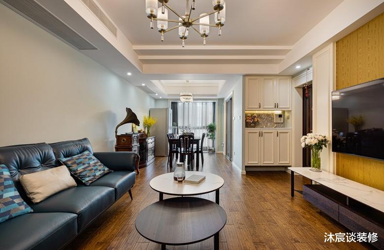 杭州夫妇退休回老家,全屋经典美式混搭,每天在家看看书,养花花