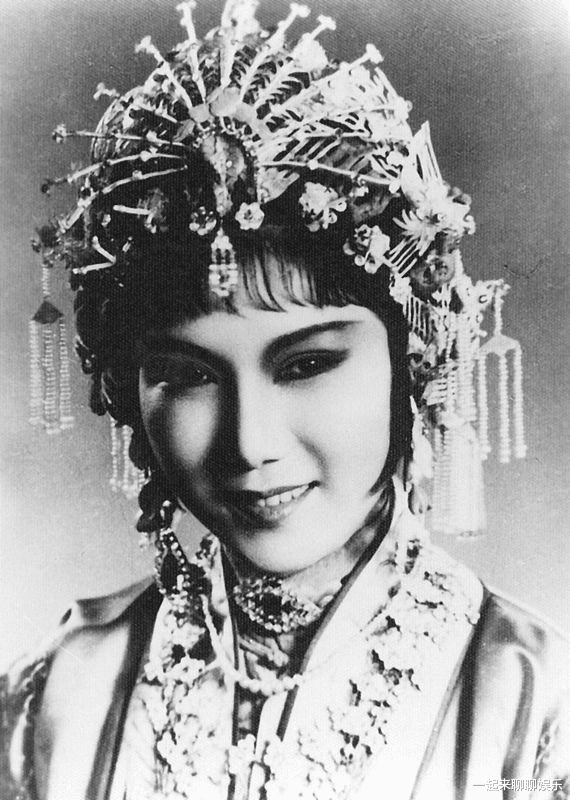 谭耀文|赵丽蓉：改嫁小叔子后丧夫又丧女，晚年为自己选遗照