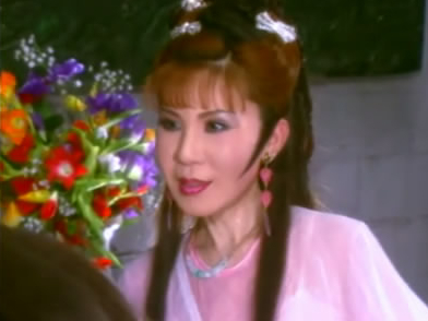 小龙女|明明颜值不够，却偏要演走路上都会被夸的大美人，看到谁你满脸问号？