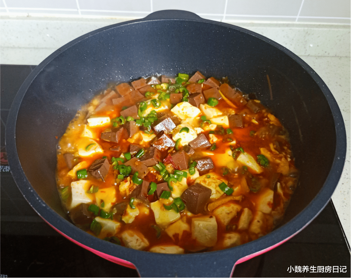 豆腐|猪血和它是绝配，等于“补血库”，补血补铁，气血足了，脸色更红润