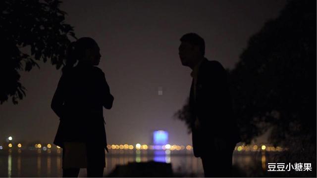 豆豆小糖果|妻子出走7个月，丈夫带俩娃试用三个保姆：保姆待遇比妻子好