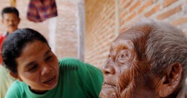 非洲 146岁老人被死神遗忘，两次大病都没被带走，因受不了绝食离世